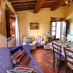 Escape To Vineyards, Elba Apartment