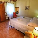Escape To Vineyards, Elba Radda in Chianti
